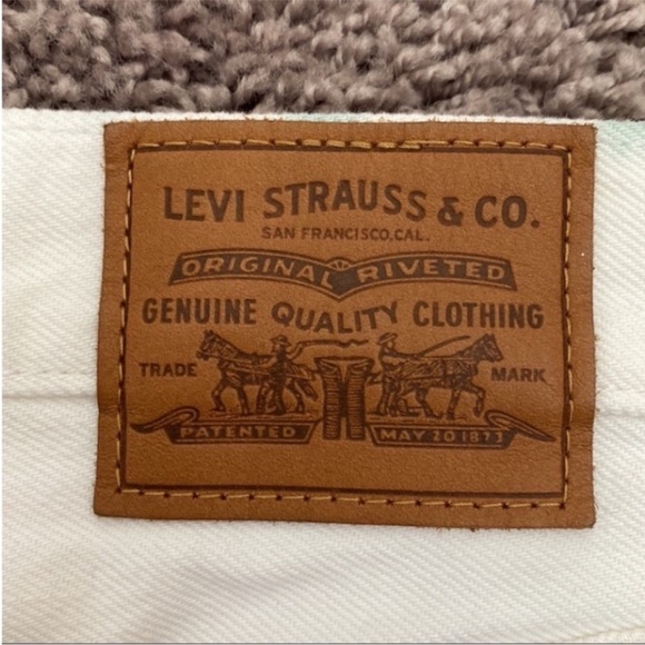 Levi Stratuss & Co High Waist Mini Skirt Size 27 - Picture 5 of 5